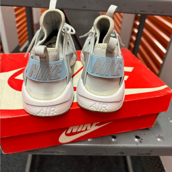 Used Nike huarache run ultra - Picture 7 of 8